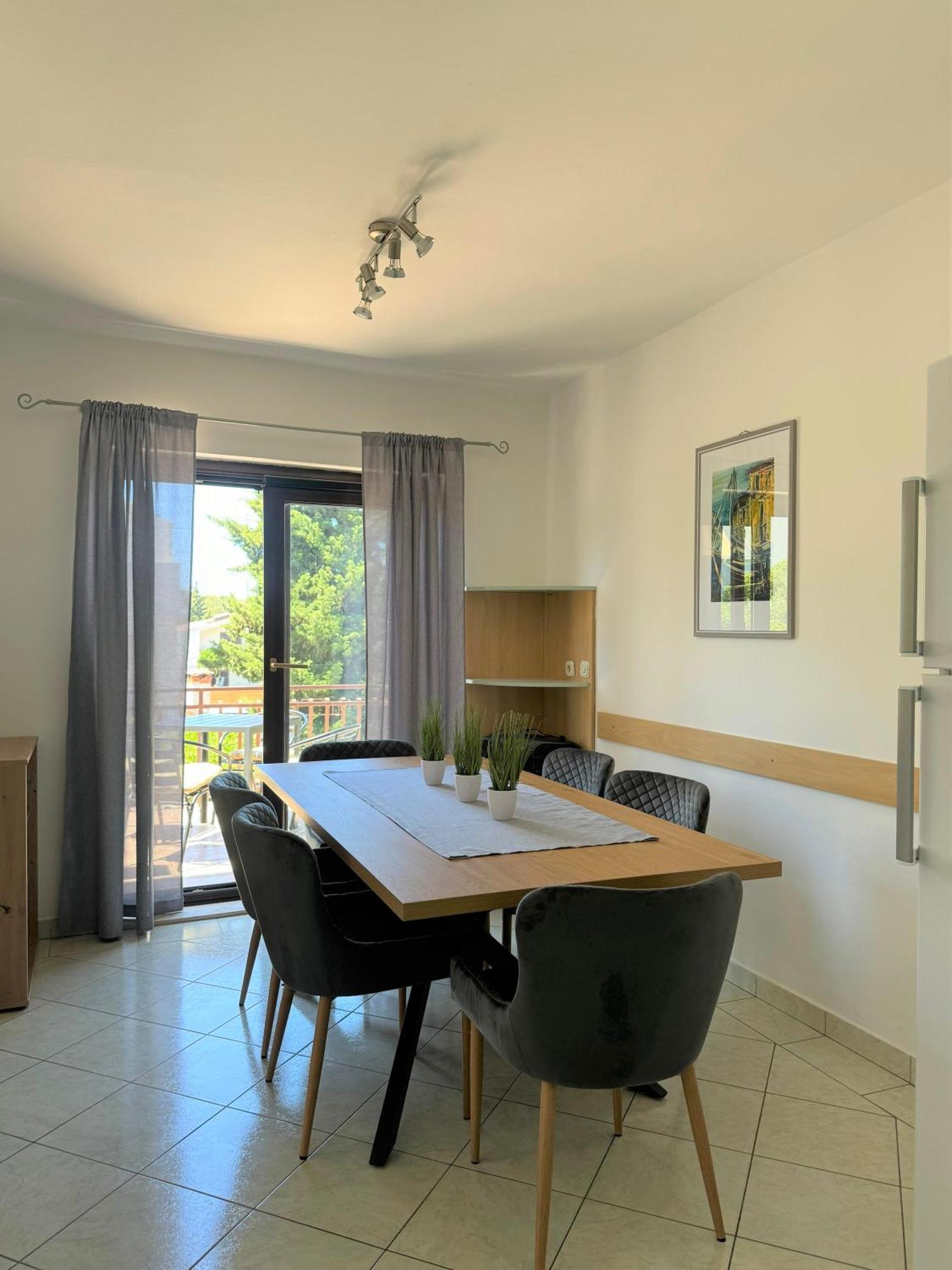 Apartman Natty Murter Esterno foto